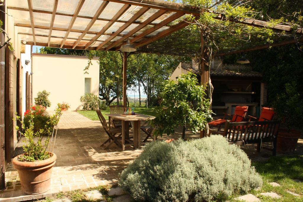 Agriturismo La Barca Nel Bosco Rosciano  Zewnętrze zdjęcie